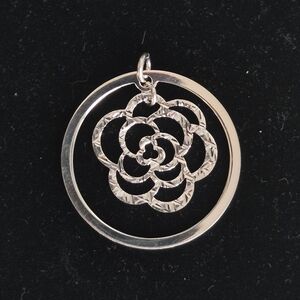 .925 Sterling Silver Rose Pendant Jewelry  Brand new